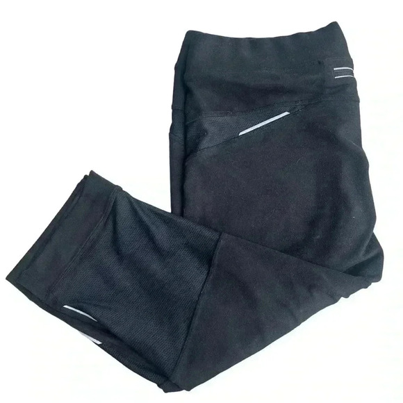 Athleta Crop Black Leggings Size Medium - Picture 1 of 7